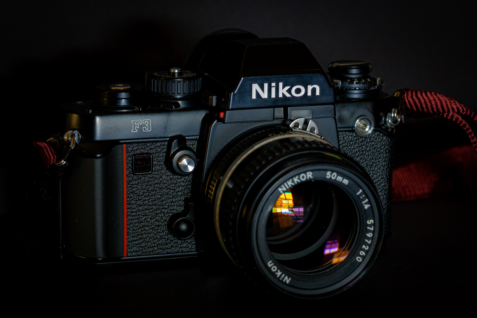 _DSC9615 Nikon F3 Eye level
